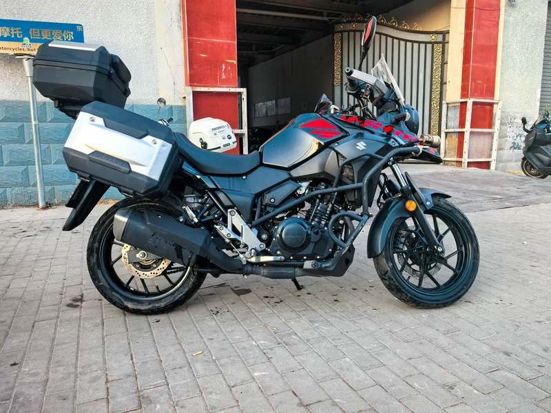 二手豪爵铃木DL250