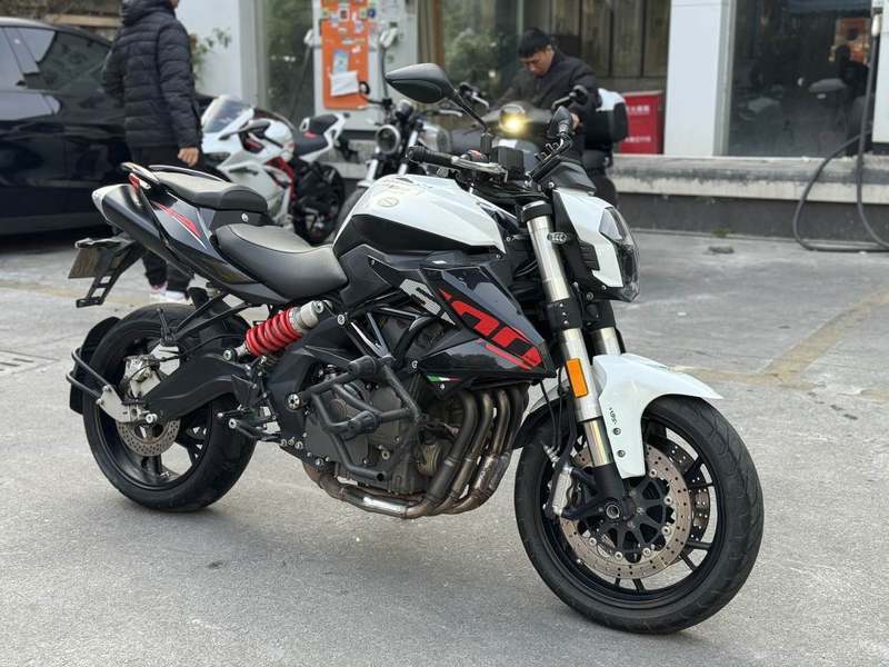 二手贝纳利TNT600i