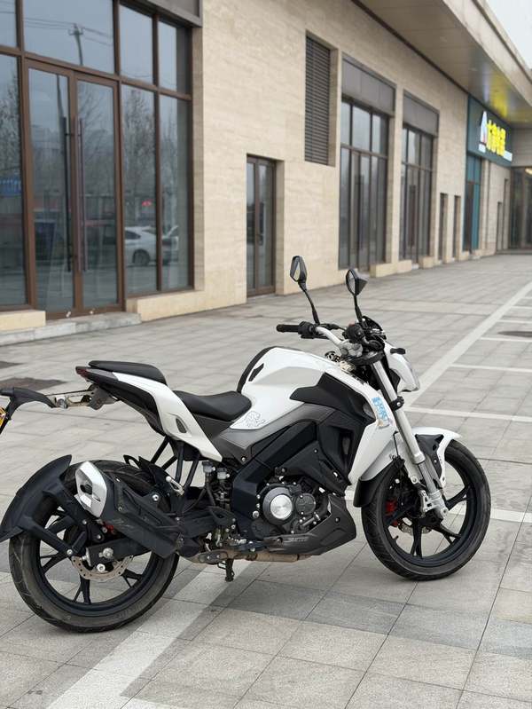 二手贝纳利小迅龙 BN150S