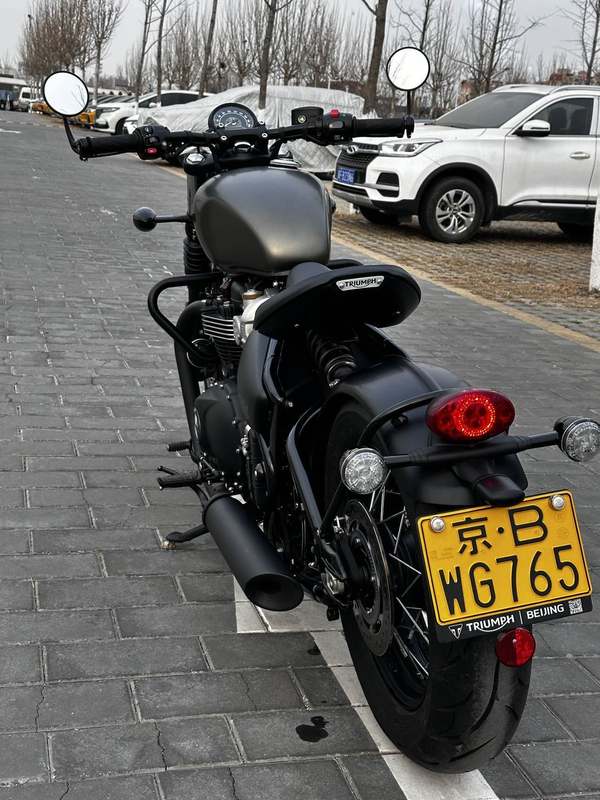 二手凯旋Bonneville Bobber