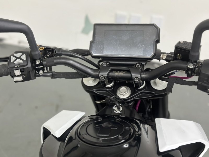 二手KTMR2R390 Duke