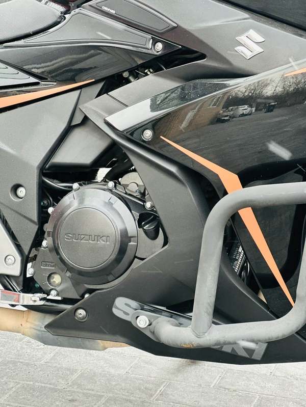 二手豪爵铃木GSX250R