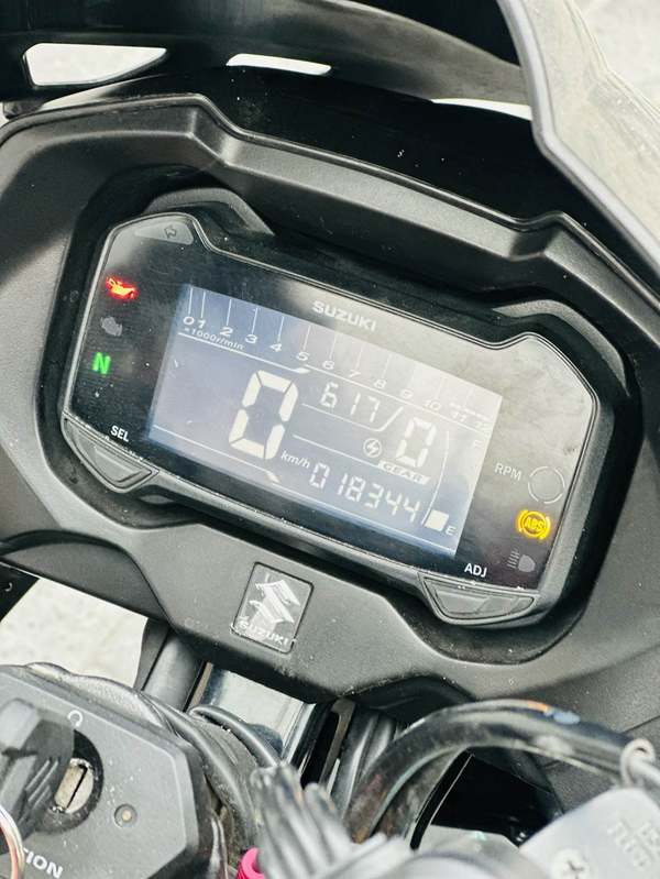 二手豪爵铃木GSX250R