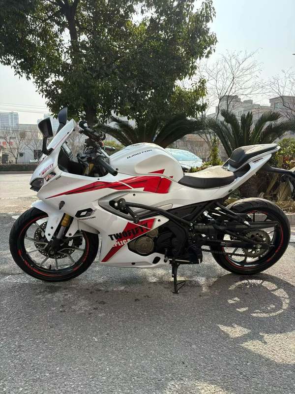 二手QJMOTOR赛250