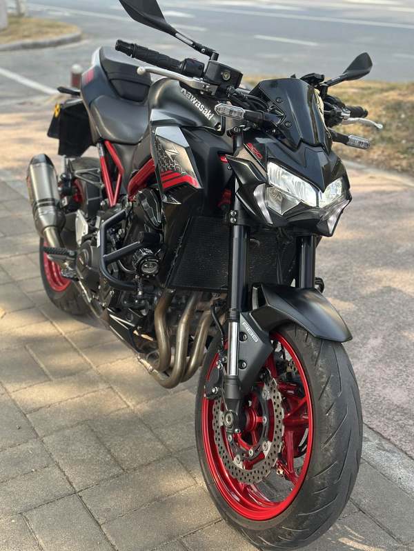 二手川崎Z900