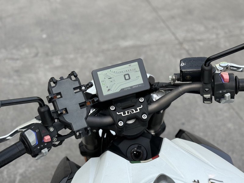 二手贝纳利TNT600i