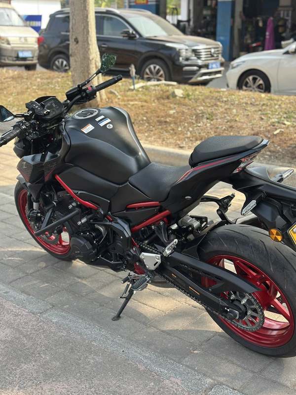 二手川崎Z900