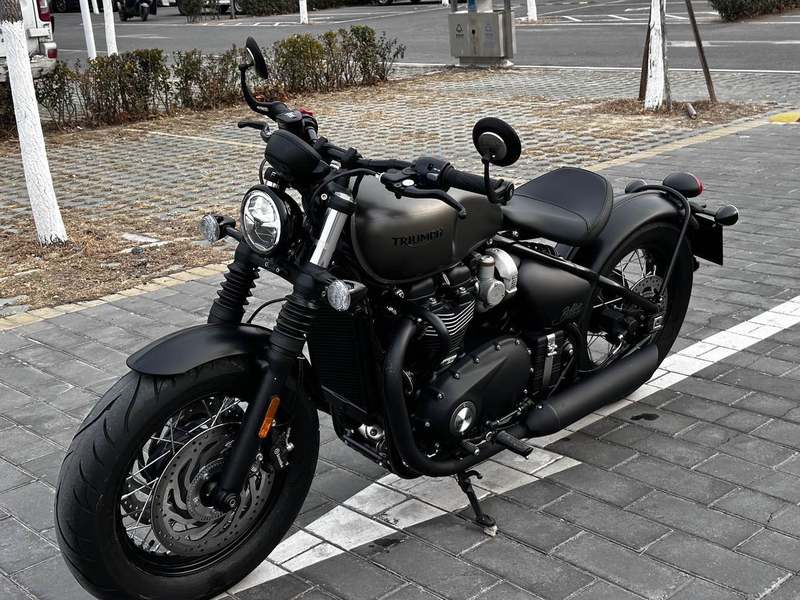 二手凯旋Bonneville Bobber