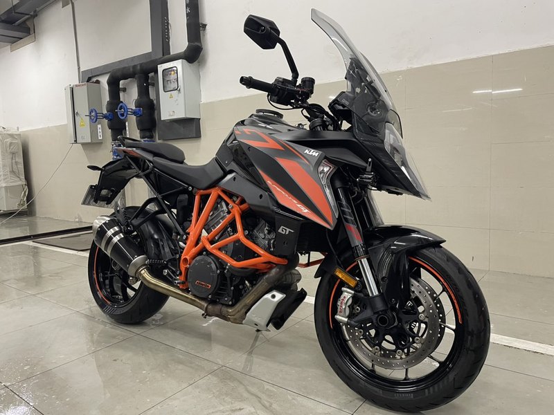 二手KTMR2R1290 Super Duke GT