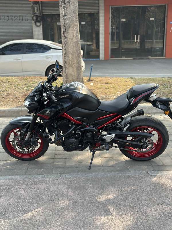 二手川崎Z900