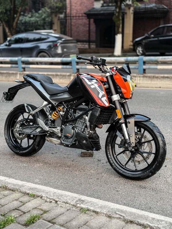 二手KTMR2R200 Duke