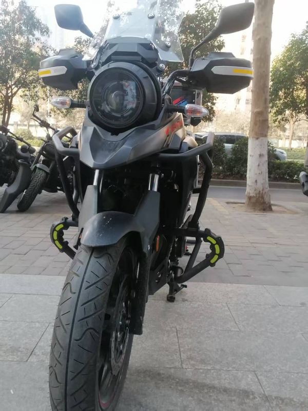 二手豪爵铃木DL250