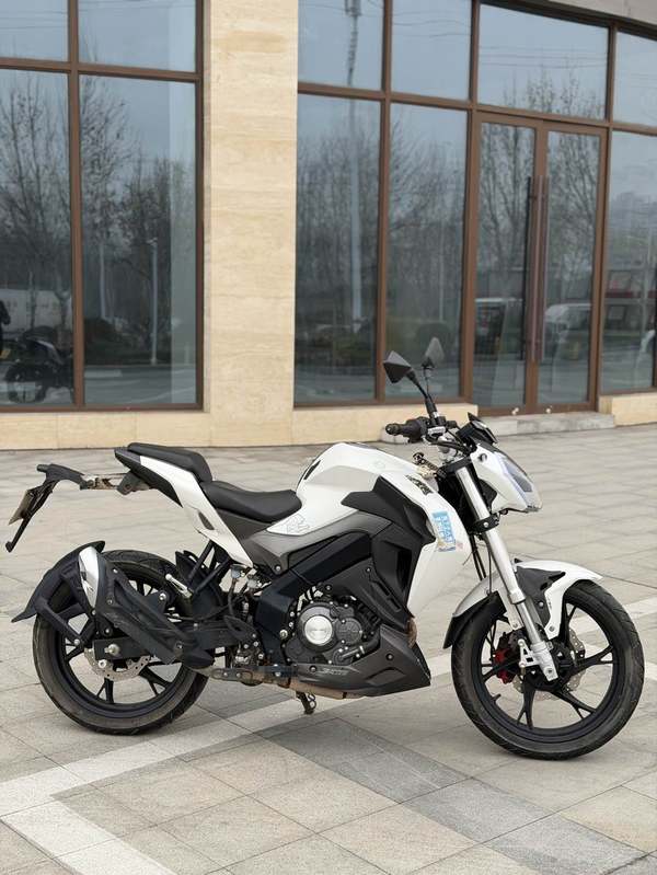 二手贝纳利小迅龙 BN150S