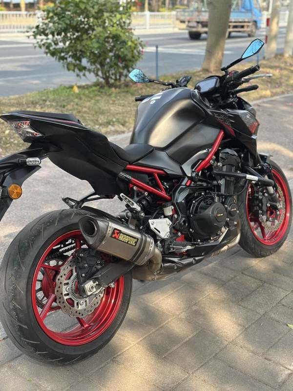 二手川崎Z900