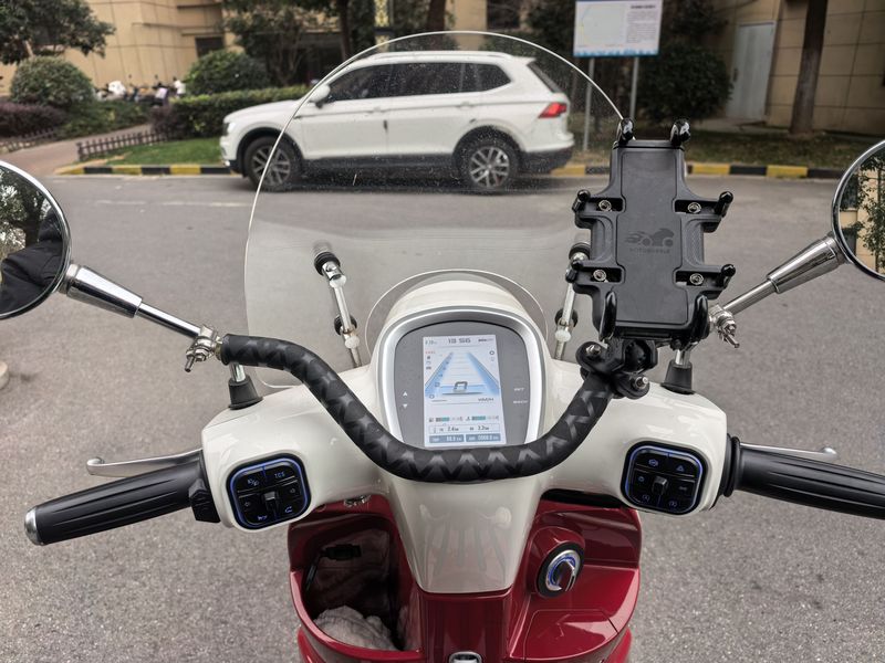 二手南方梦拉丽莎 飞戈