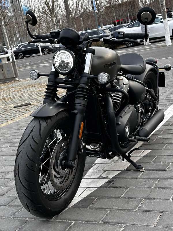 二手凯旋Bonneville Bobber