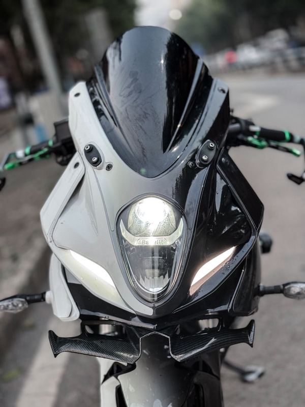 二手贝纳利龙卷风 Tornado 302R