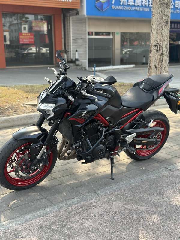 二手川崎Z900