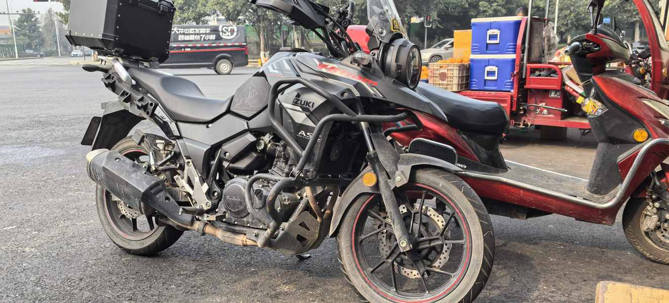 二手豪爵铃木DL250