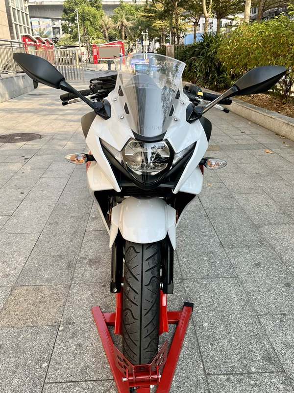 二手豪爵铃木GSX250R