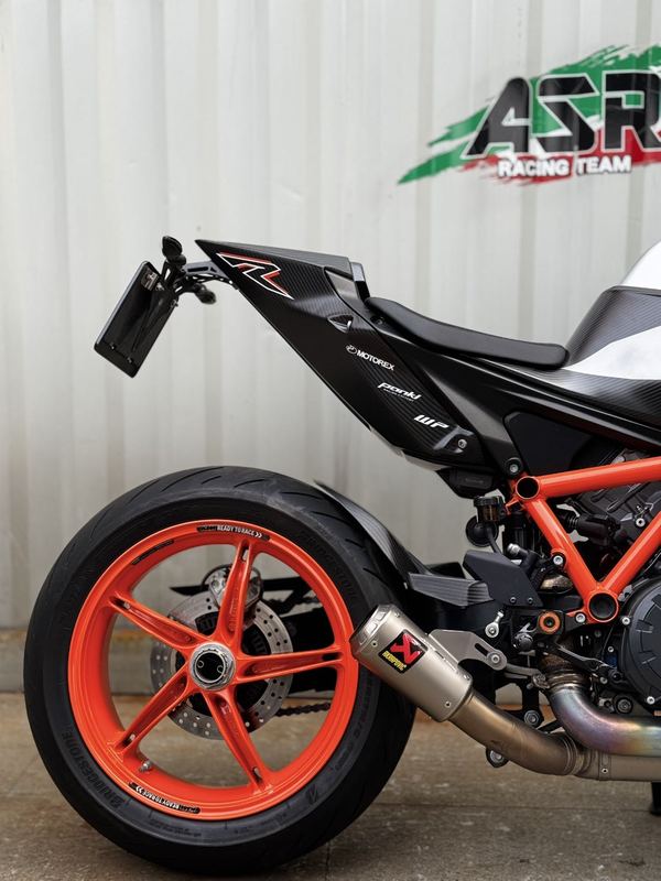 二手KTMR2R1290 Super Duke