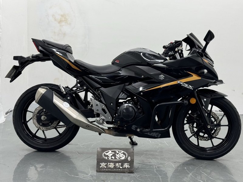 二手豪爵铃木GSX250R