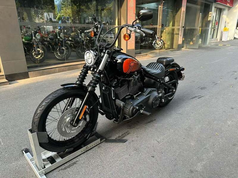 二手哈雷戴维森街霸 Street Bob