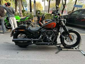 二手哈雷戴维森街霸 Street Bob