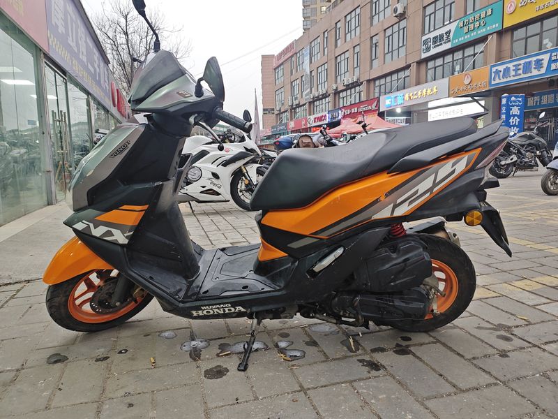 二手五羊本田NX125