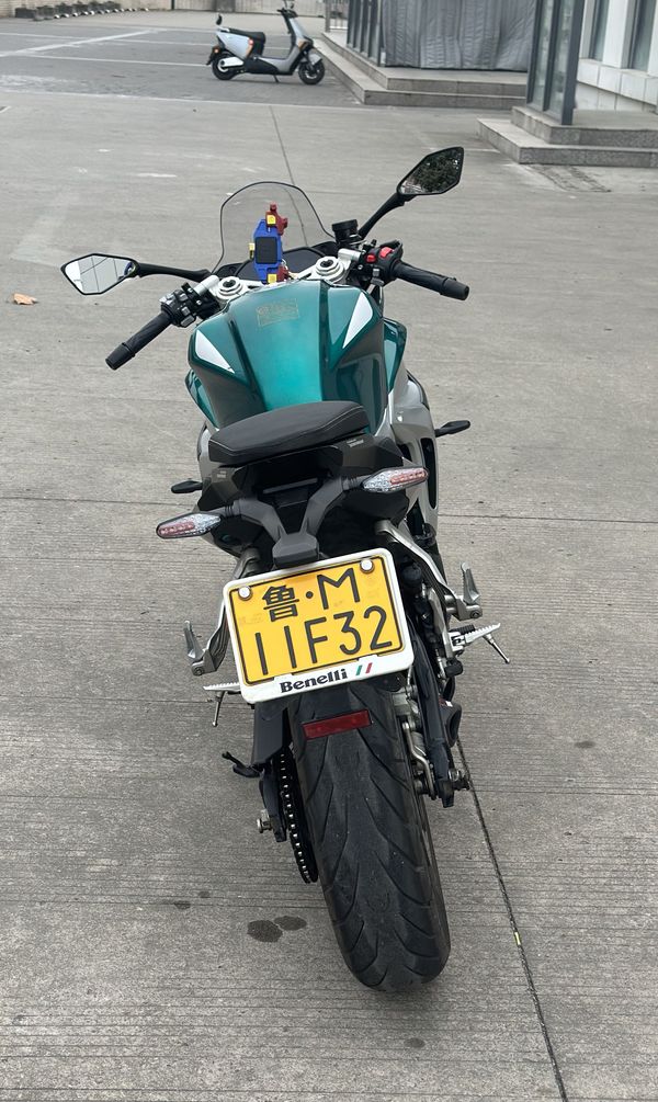 二手贝纳利龙卷风 Tornado 552R