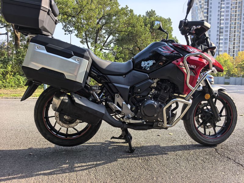 二手豪爵铃木DL250