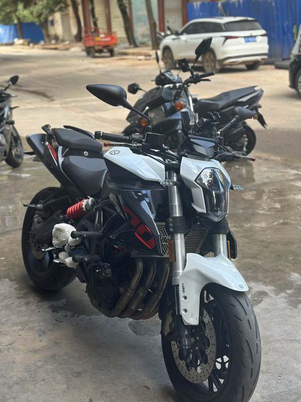 二手贝纳利TNT600i