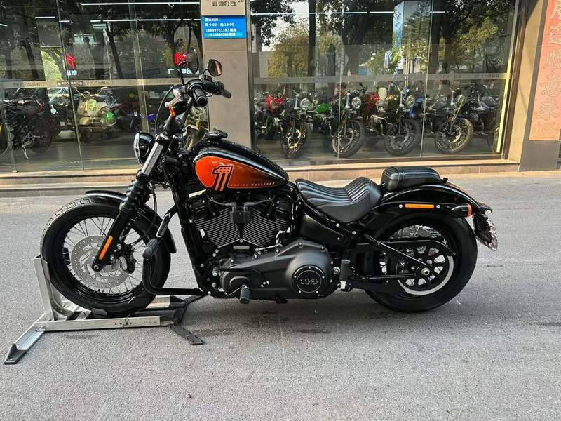 二手哈雷戴维森街霸 Street Bob