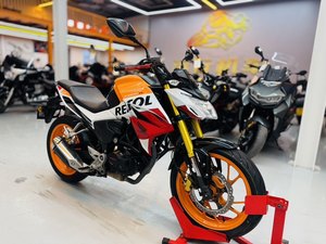 二手五羊本田CB190R 暴锋眼