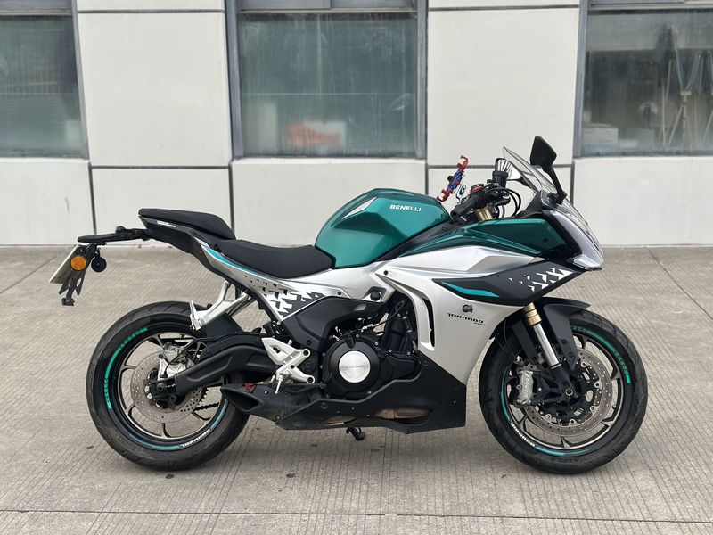 二手贝纳利龙卷风 Tornado 552R