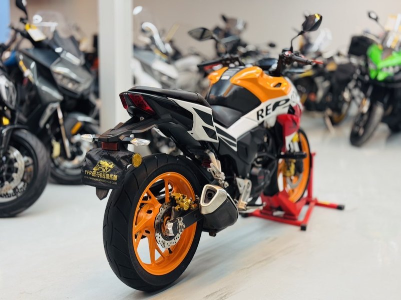 二手五羊本田CB190R 暴锋眼