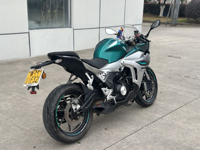 二手贝纳利龙卷风 Tornado 552R