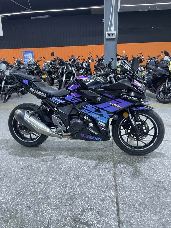二手豪爵铃木GSX250R