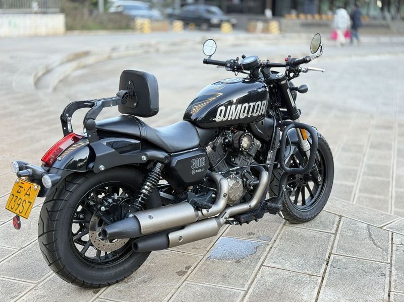 二手QJMOTOR闪300