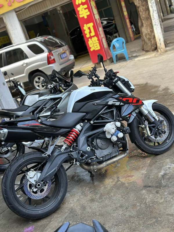 二手贝纳利TNT600i