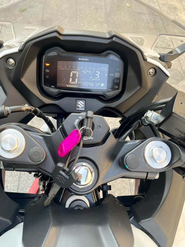 二手豪爵铃木GSX250R