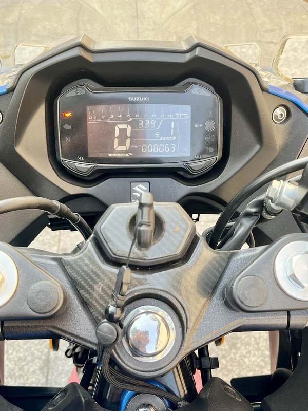 二手豪爵铃木GSX250R