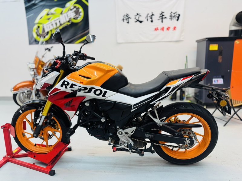 二手五羊本田CB190R 暴锋眼