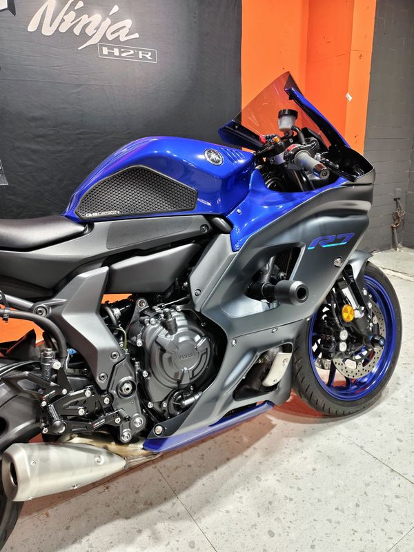 二手雅马哈YZF-R7