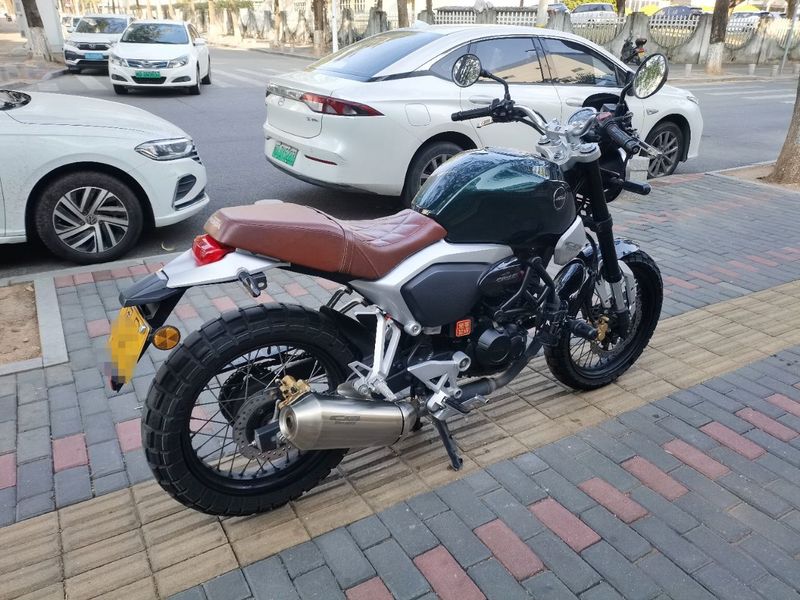 二手五羊本田鸷道 CB190SS