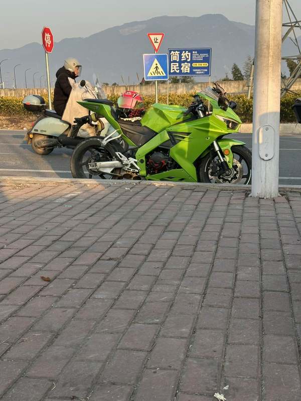 二手诺马刀风 400