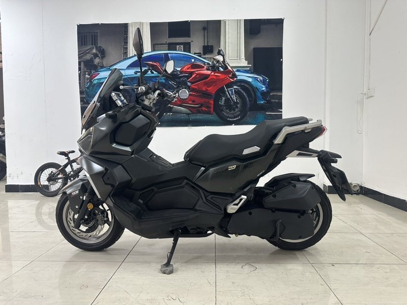 二手三阳哈士奇 Husky ADV150