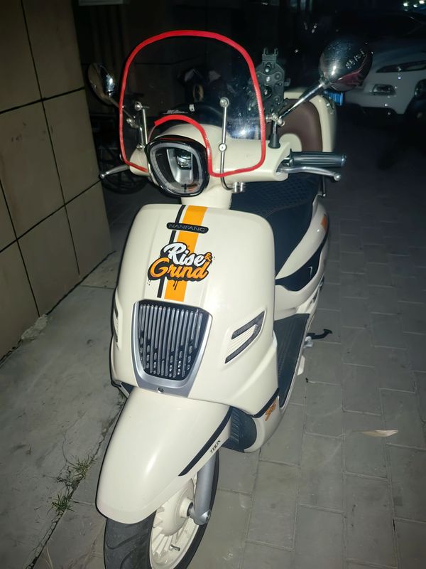 二手南方梦拉丽莎 飞戈