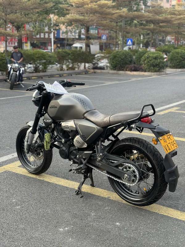 二手五羊本田鸷道 CB190SS