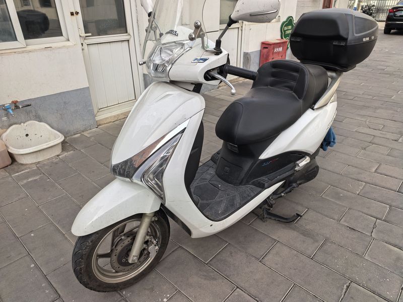 二手五羊本田SCR110 佳御